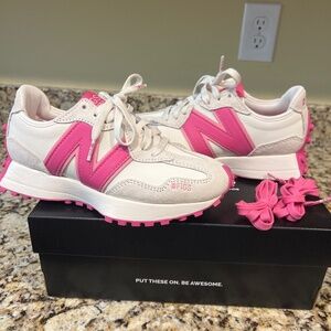 FIGS New balance Fing pink size 6.5 woman’s